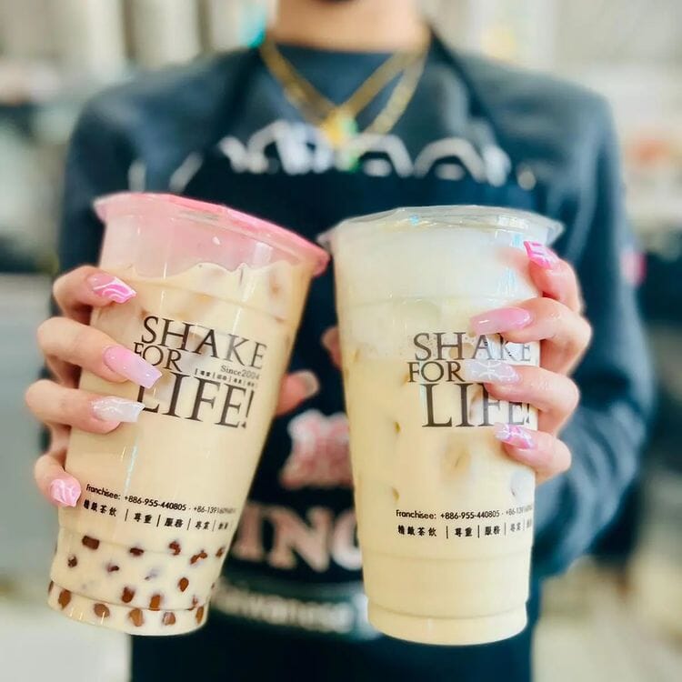 Ding Tea shakes the competition off with the best boba in